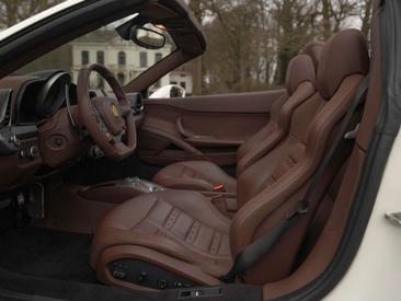 Ferrari 458 Spider — photo 8