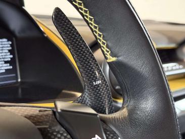 Ferrari 812 Superfast — photo 34