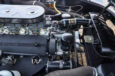 Ferrari 250 GT — photo 39