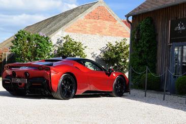 Ferrari SF90 Stradale — photo 2