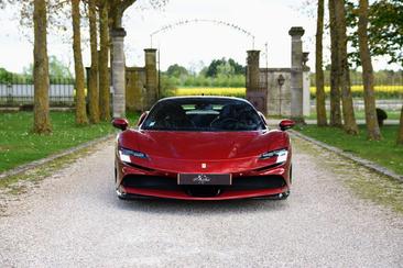 Ferrari SF90 Stradale — photo 13