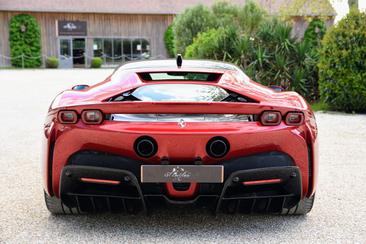 Ferrari SF90 Stradale — photo 20