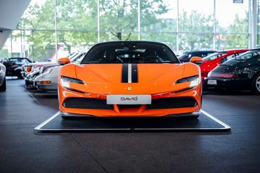 Ferrari SF90 Stradale — photo 2