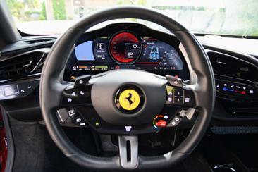 Ferrari SF90 Stradale — photo 28