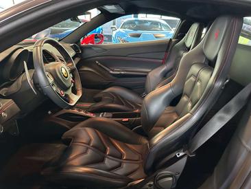Ferrari 488 — photo 11