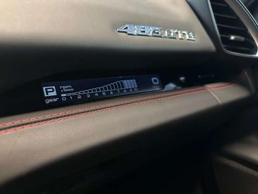 Ferrari 488 — photo 19