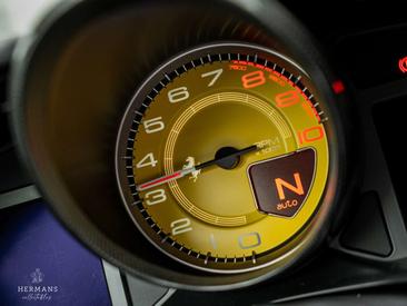 Ferrari GTC4Lusso — photo 29