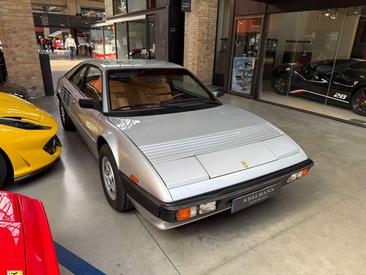 Ferrari Mondial — photo 11