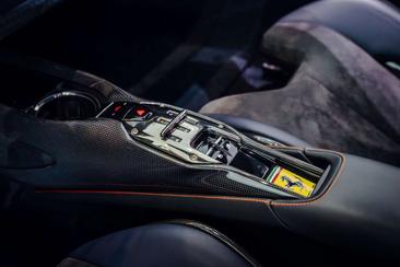 Ferrari SF90 Stradale — photo 29