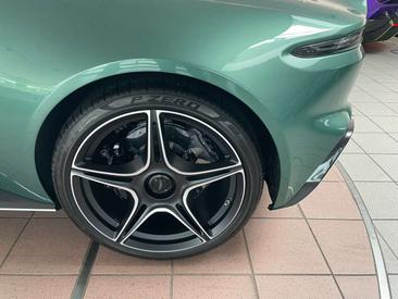 Aston Martin V12 Speedster DBR 1 PACK — photo 21