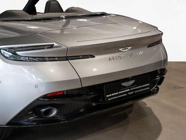 Aston Martin DB12 Volante — photo 6
