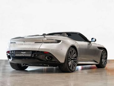 Aston Martin DB12 Volante — photo 14