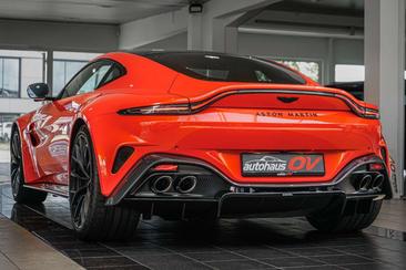 Aston Martin V8 Carbon Paket — photo 22