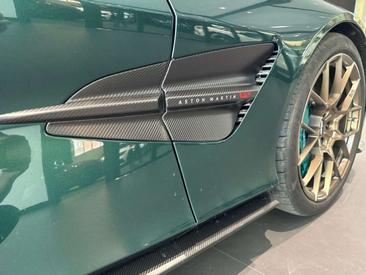 Aston Martin V12 Vanquish Coupé 5.2 Auto — photo 22