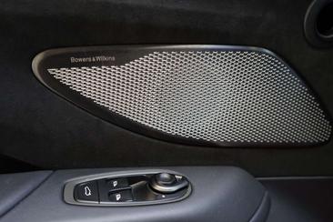 Aston Martin V8 Carbon Paket — photo 38