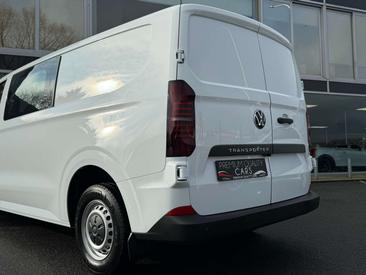 Volkswagen Transporter — photo 8