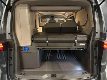 Volkswagen Multivan California — photo 38