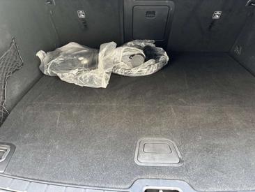 Volvo XC60 T6 Recharge Core — photo 18