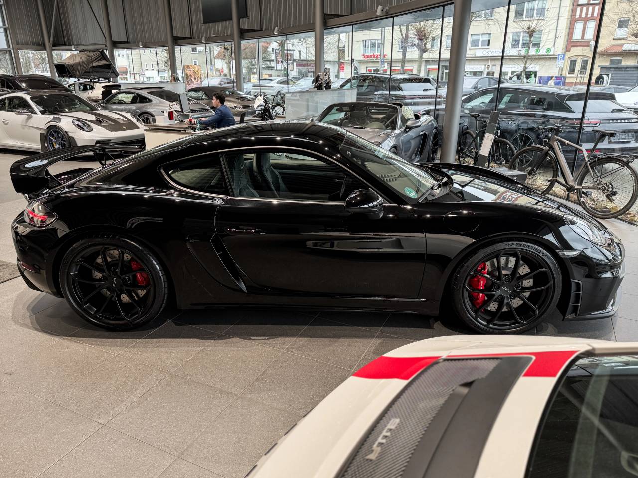 Porsche 718 type 982 Cayman GT4 - 2020 - Joinsteer - #12