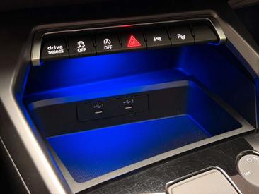 Audi RS3 Sportback — photo 18