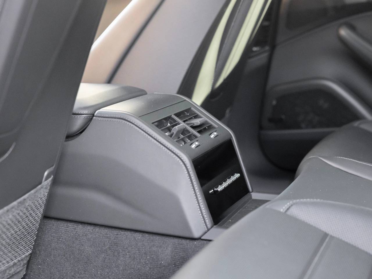 Porsche Panamera III 4 E-Hybrid - 2025 - Joinsteer - #22