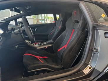 Lamborghini Huracán Performante — photo 9