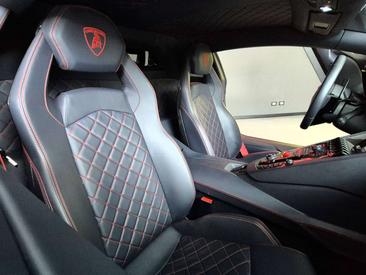 Lamborghini Aventador SV — photo 8