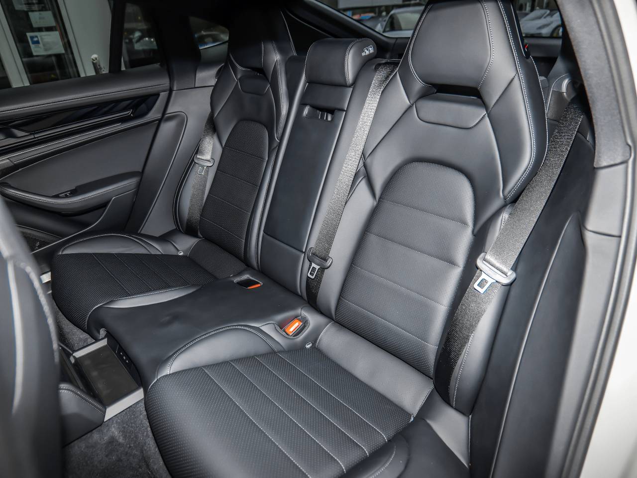 Porsche Panamera III 4 E-Hybrid - 2025 - Joinsteer - #15