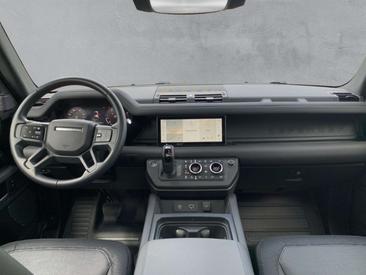 Land Rover Defender 110 X-Dynamic SE D250 — photo 4