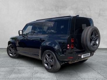 Land Rover Defender 110 X-Dynamic SE D250 — photo 12