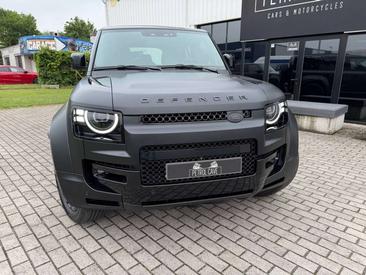 Land Rover Defender 110 Black Edition 4.4 V8 MHEV P635 — photo 4