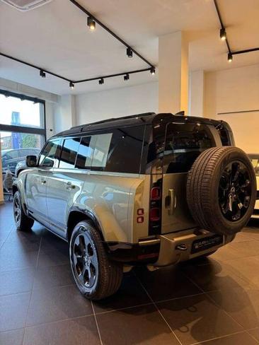 Land Rover Defender D200 — photo 4