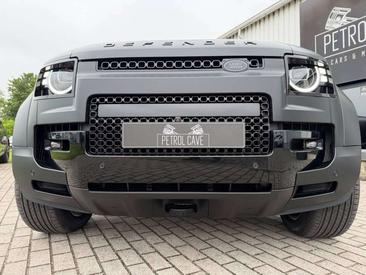 Land Rover Defender 110 Black Edition 4.4 V8 MHEV P635 — photo 7