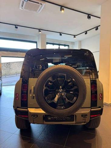 Land Rover Defender D200 — photo 5