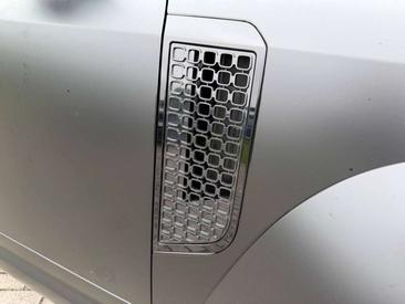 Land Rover Defender 110 Black Edition 4.4 V8 MHEV P635 — photo 10