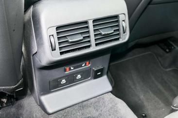 Land Rover Range Rover Velar Dynamic SE AWD Auto. 26MY D200 — photo 21