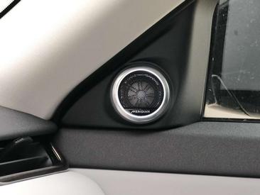 Land Rover Range Rover Evoque P300e Dynamic SE AWD Auto 24MY Noir — photo 9