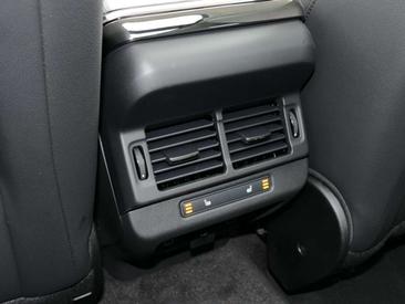 Land Rover Range Rover Evoque P300e Dynamic SE AWD Auto 24MY Noir — photo 13