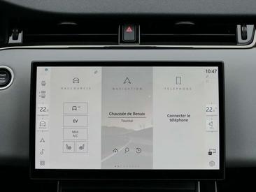 Land Rover Range Rover Evoque P300e Dynamic SE AWD Auto 24MY Noir — photo 17