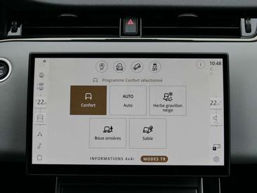 Land Rover Range Rover Evoque P300e Dynamic SE AWD Auto 24MY Noir — photo 22
