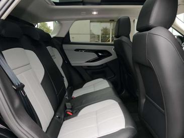 Land Rover Range Rover Evoque P300e Dynamic SE AWD Auto 24MY Noir — photo 25