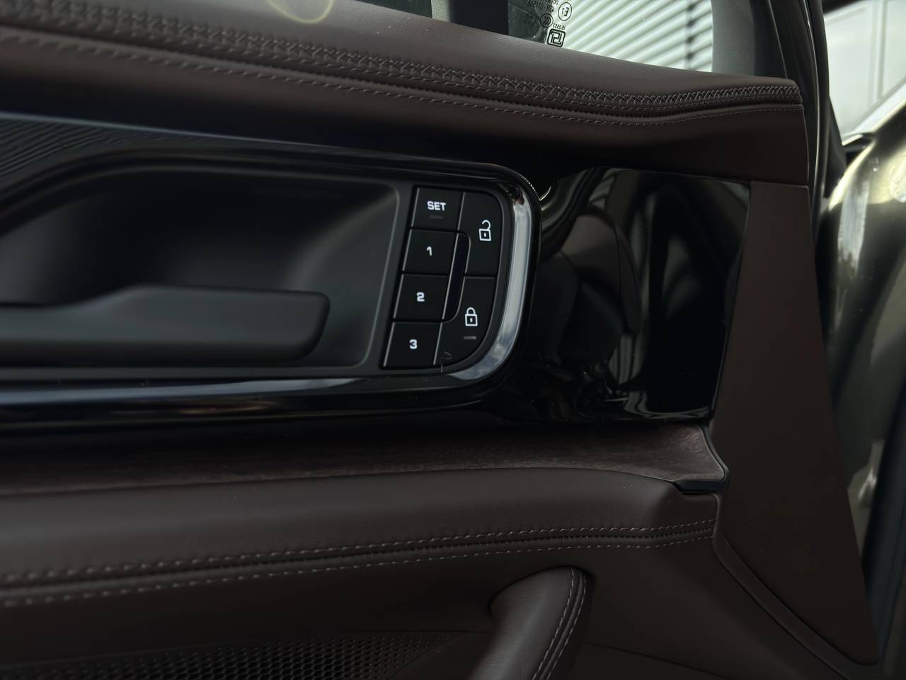 Porsche Panamera III 4 E-Hybrid - 2025 - Joinsteer - #22