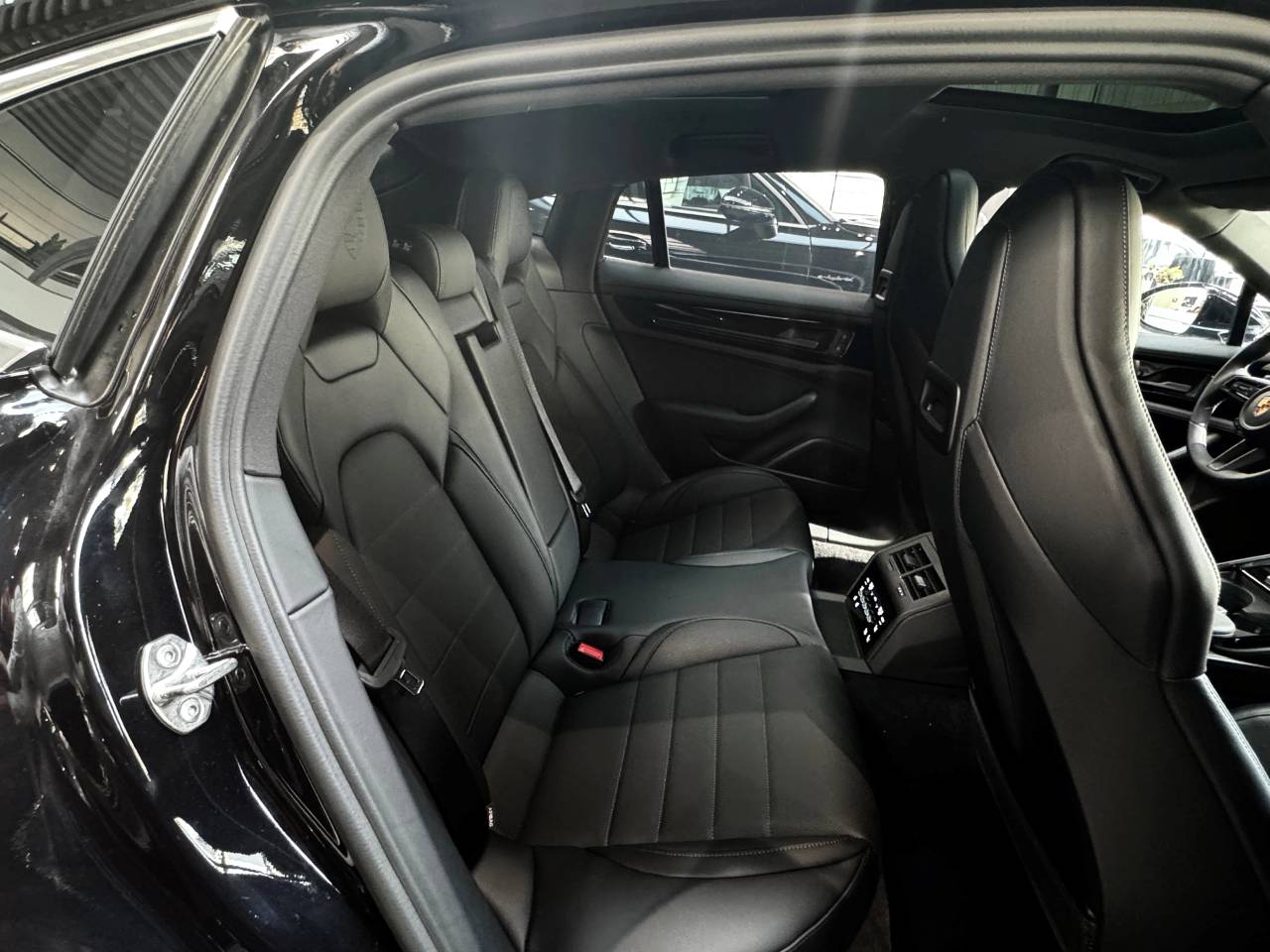 Porsche Panamera III 4 E-Hybrid - 2025 - Joinsteer - #32