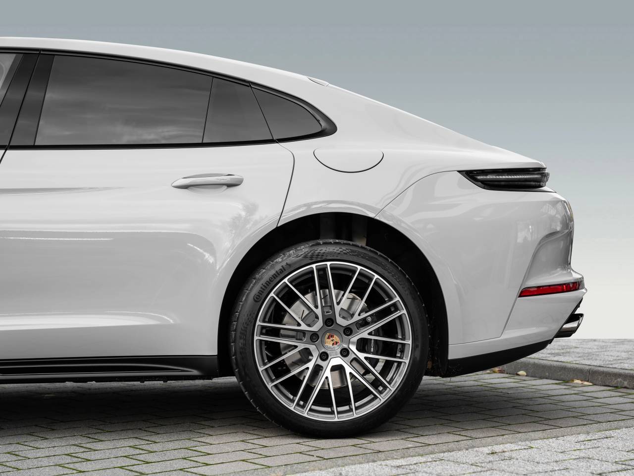 Porsche Panamera III 4 E-Hybrid - 2025 - Joinsteer - #10