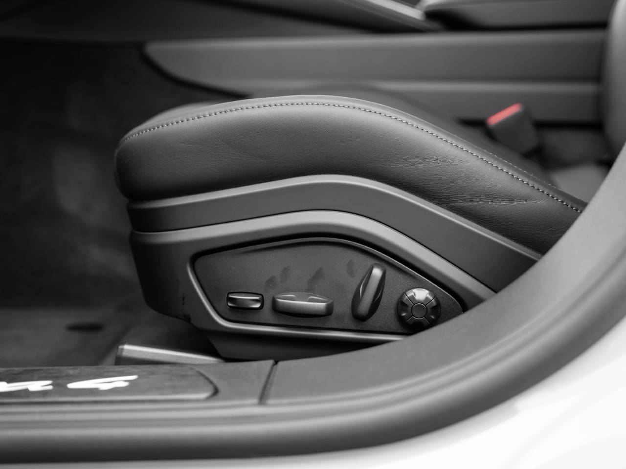 Porsche Panamera III 4 E-Hybrid - 2025 - Joinsteer - #17
