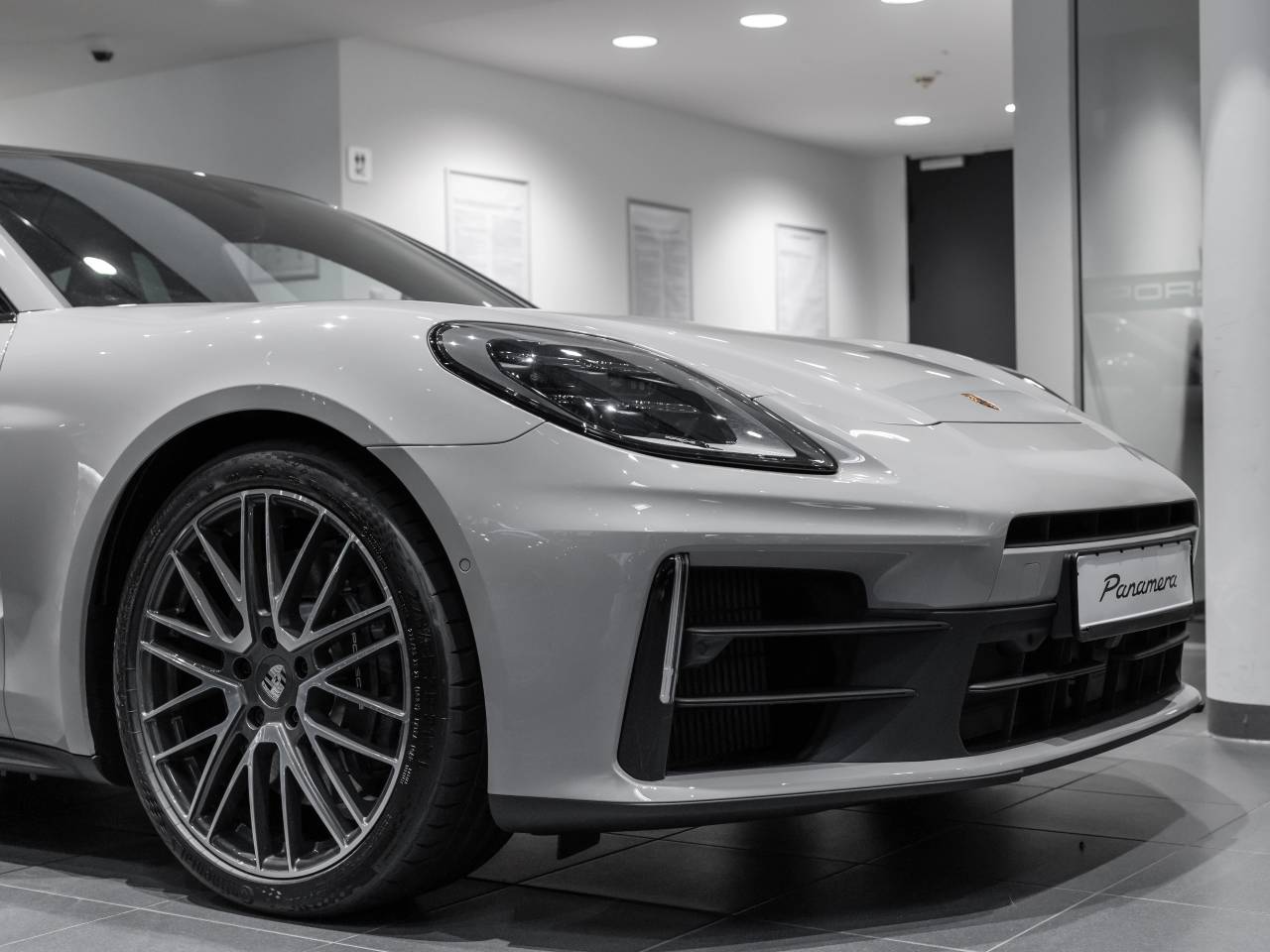 Porsche Panamera III 4 E-Hybrid - 2025 - Joinsteer - #9