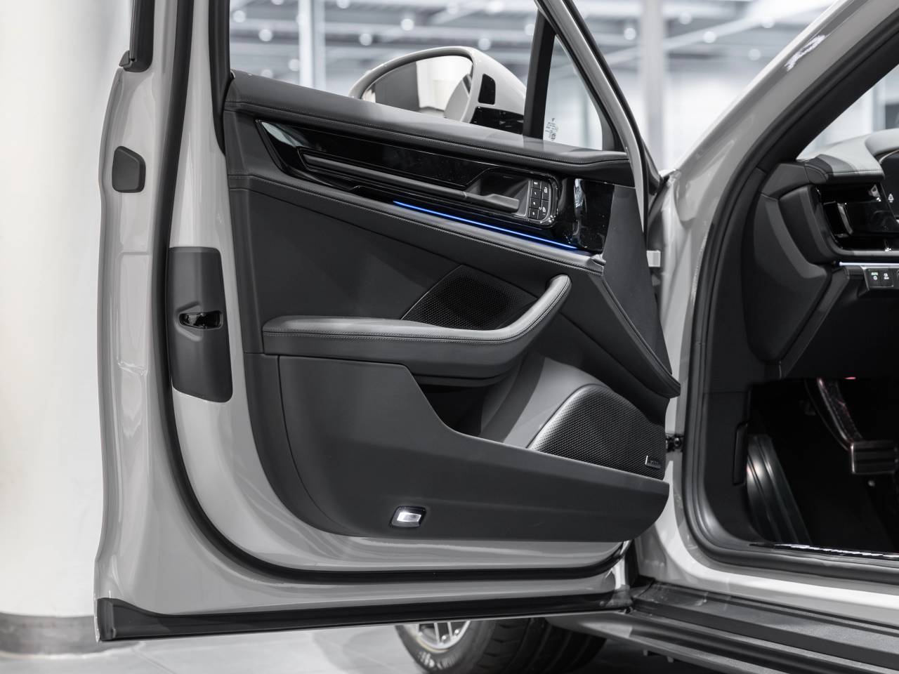 Porsche Panamera III 4 E-Hybrid - 2025 - Joinsteer - #22