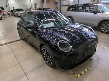 Mini Cooper SE JCW — photo 25