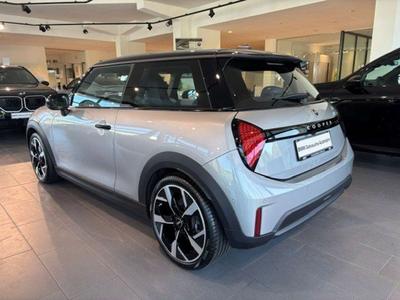 Mini Hatch Favoured Cooper