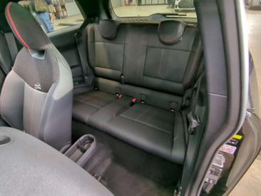 Mini Cooper SE JCW — photo 43